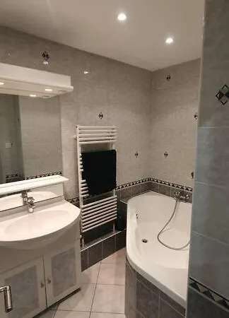 Apartment Spacieux 4 Pers *
